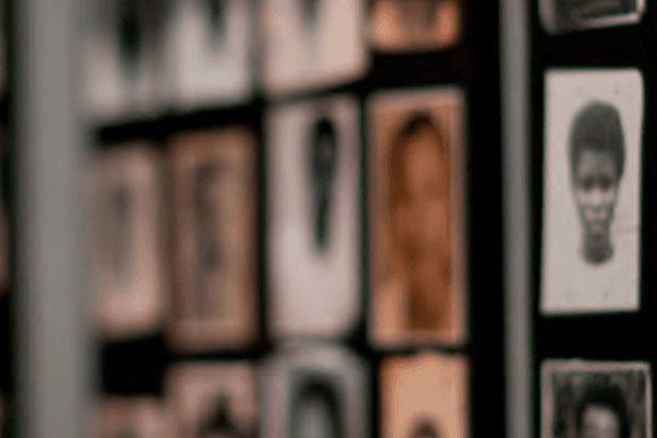 Quebrando Barreiras: Acesso à Justiça Quebrando Barreiras: Acesso à Justiça